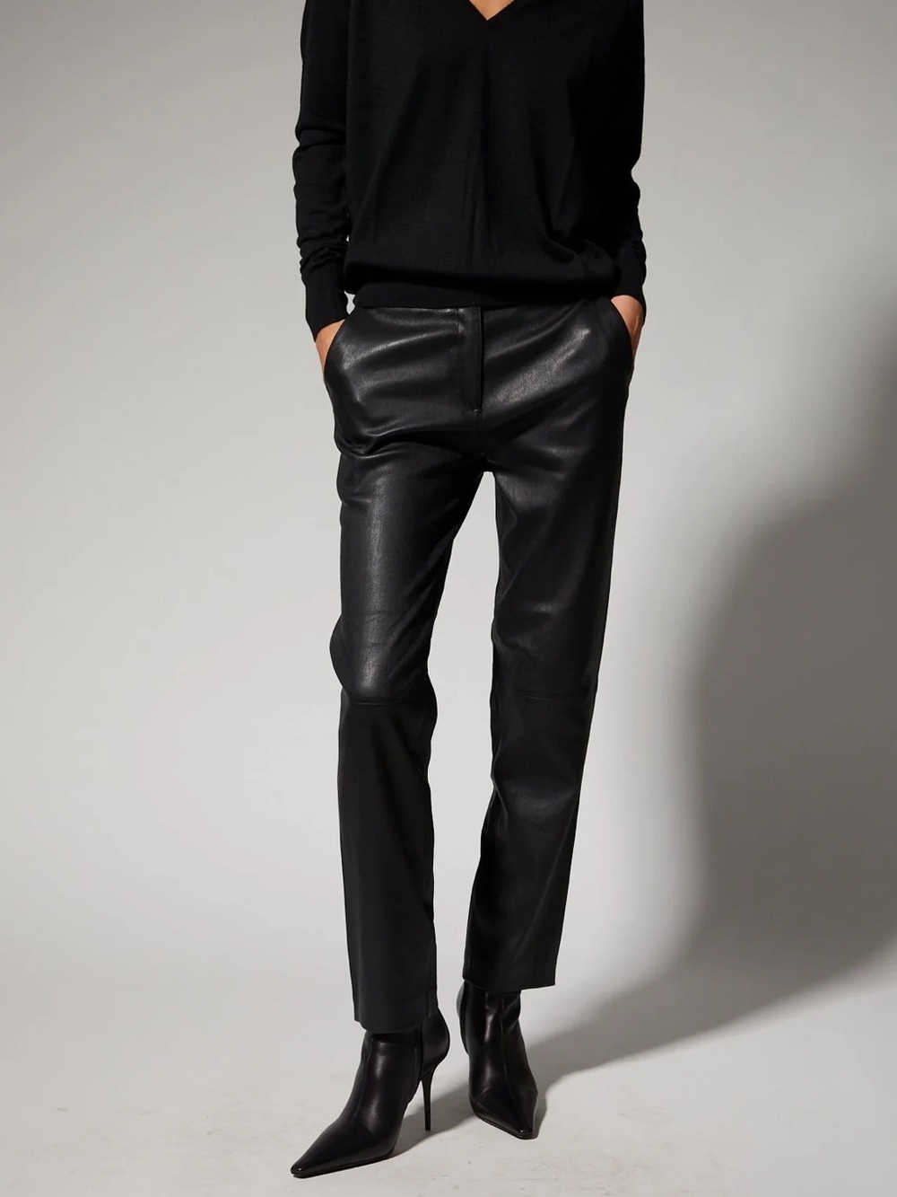 Express Black Faux-Leather Cropped Pants